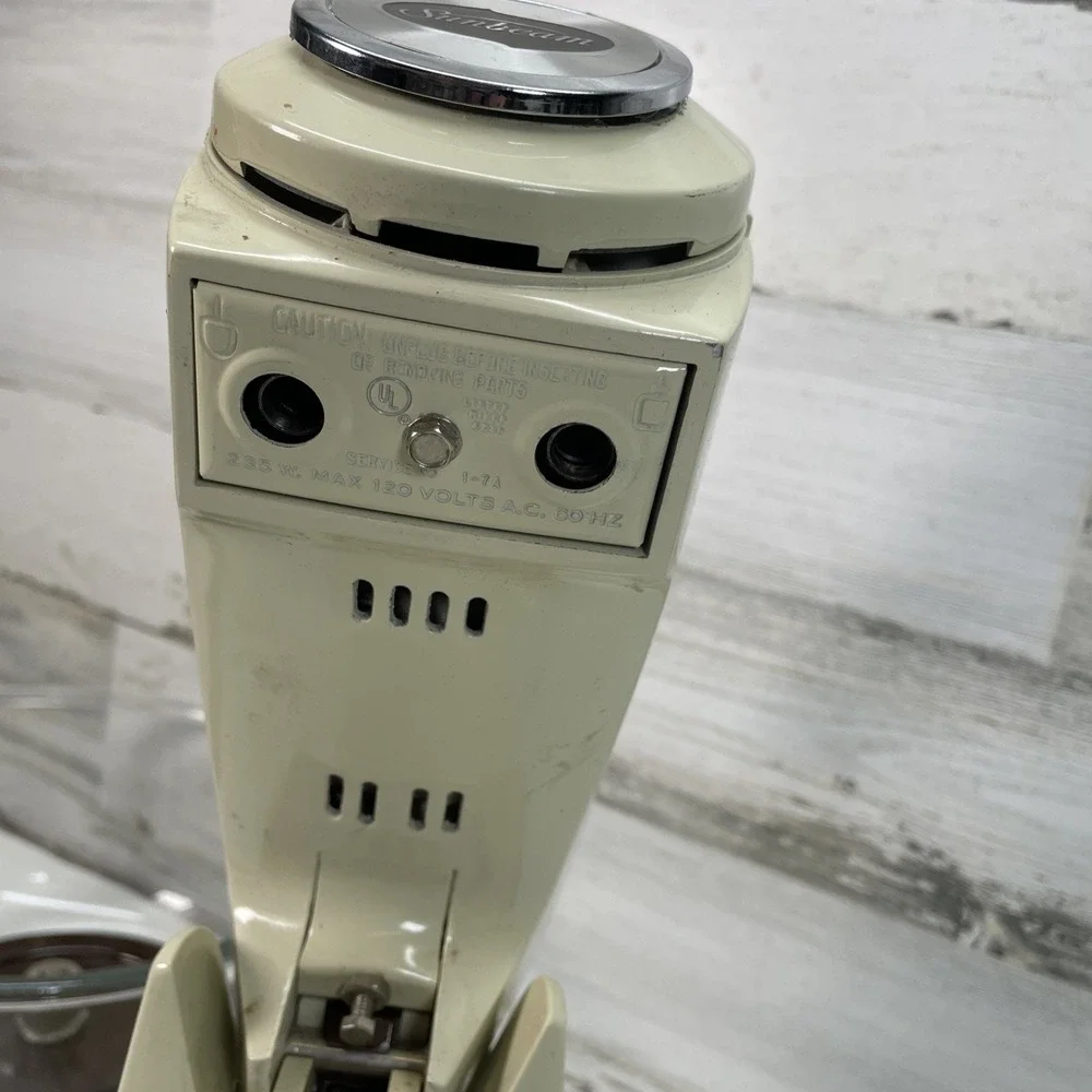 Vintage Sunbeam Mixmaster Stand Mixer 1-7A Cream Brown 235W 2 Bowls Hooks Beater